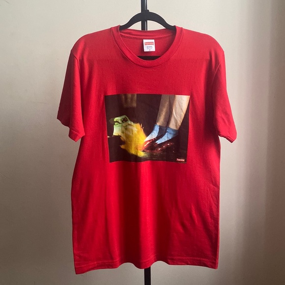 Supreme Dorothy Tee - Picture 1 of 5